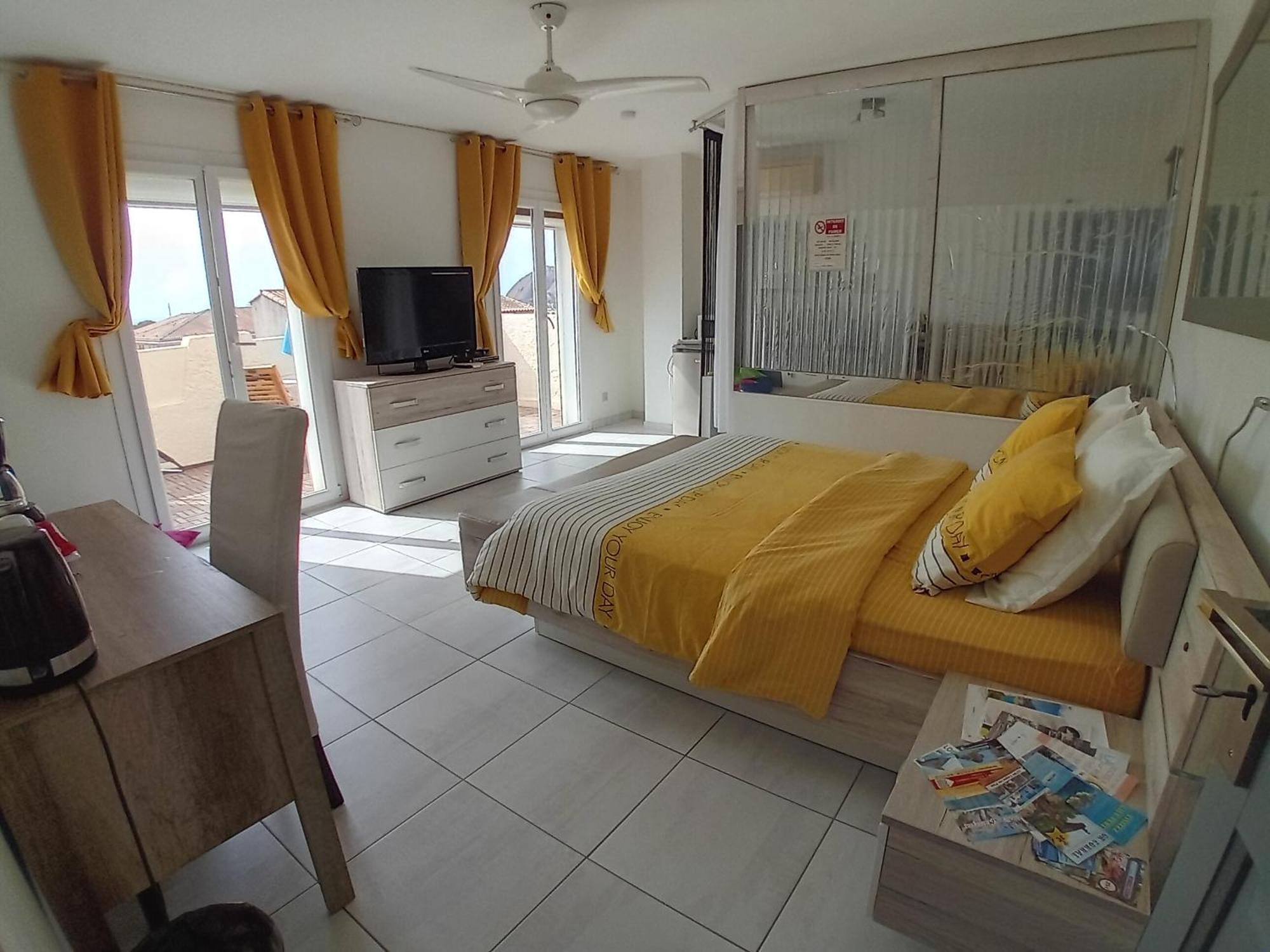 Charmante Chambre Avec Vue Mer La Ciotat Exteriör bild